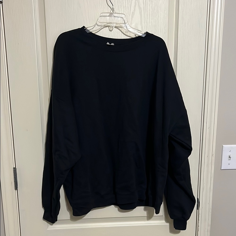 Classic Black Men's Sweatshirt